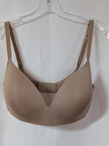 Victoria Secret Camiseta Ligeramente Forrada Beige Sujetador Inalámbrico Talla 36DD - Imagen 1 de 5