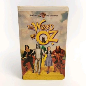 The Wizard of Oz (VHS, 1999, Clam Shell Packaging) - Picture 1 of 5
