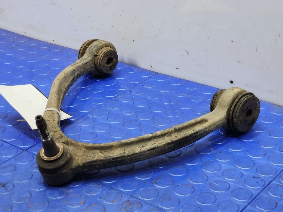 07-16 Chevy Silverado 1500 Front Upper Control Arm Passenger Side Cast Iron oem - Image 1 of 4