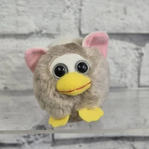 Fake Furby Pull String Vibrating 2.5" Soft Toy Plush Vintage Shiv International - Picture 1 of 10