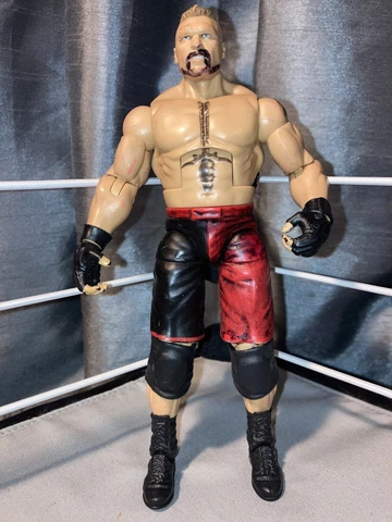 Brock Lesnar - Elite 19 Stained WWE Mattel AEW Elite Classic AEW Cover