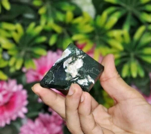 Small 50MM Natural Druze Green Moss Agate Healing Metaphysical Egyptian Pyramid - Picture 1 of 10