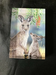 KANGAROO & JOEY PAPERWEIGHT FAUNA OF AUSTRALIA COLLECTION ASHEDENE 9314689874168 - Bild 1 von 4