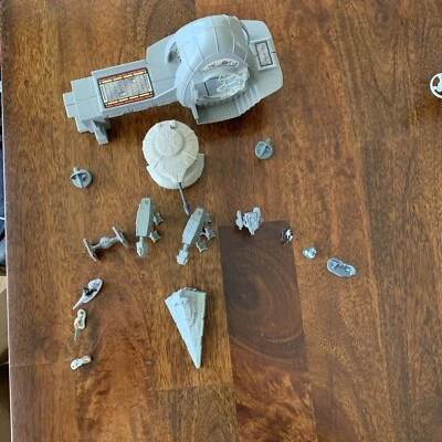 16 Artículos Star Wars Micro Colección Hoth Torreta Defensa AT-AT, R2D2, Luke, Han S Foto 1 de 4