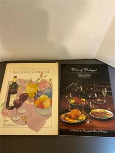 Lot of 2 Books - California Wine Lovers Cookbook and Wines of Portugal Reference - Picture 1 of 1