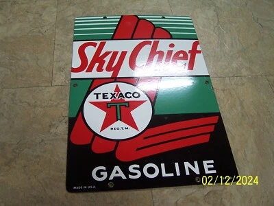 Letrero vintage de porcelana de gasolina Texaco Sky Chief Foto 1 de 3