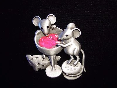  "JJ" Jonette Jewelry Matte Silver Pewter 'PARTY Mouse Mice' Pin - Image 1 of 3