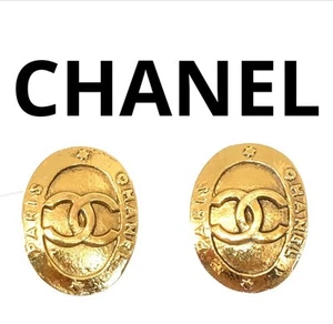 CHANEL Vintage Coco Mark Earrings Gold Logo Authentic Beautiful condition - Picture 1 of 8
