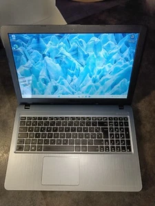 ASUS R540U 15.6' i5-7200u 2.5Ghz 16Go 1To SSD Windows 11 PRO - TBE - Photo 1/3