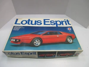 Entex Lotus Esprit James Bonds car Vintage Model kit 1/16 scale 9133 - Picture 1 of 6
