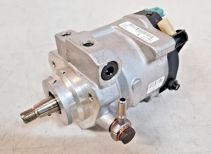 Delphi Common Rail Pump R9044Z120A | 9303-104B | 1111300TAR | 0126886EGE - Picture 1 of 20