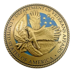 Department of Veterans Affairs United States of America Coin Assistant Secretary - Imagen 1 de 7