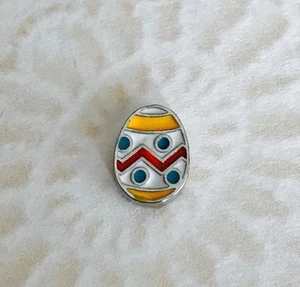 Buntes Osterei schwimmendes Medaillon Charm - silberfarben - NEU - Bild 1 von 1