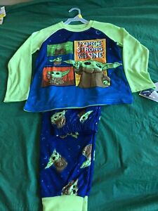 Star Wars Baby Yoda The Force is Strong Boys Pajamas M (8)