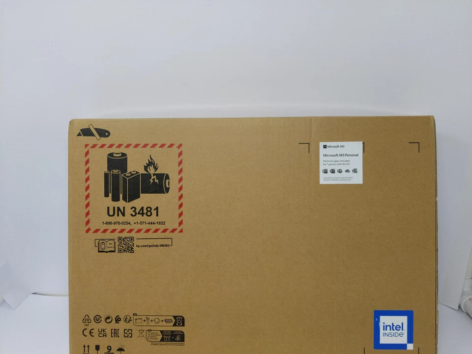 HP 14 inch (64GB, Intel Celeron N, 2.80GHz, 4GB) Laptop - White - 47X83UAABA