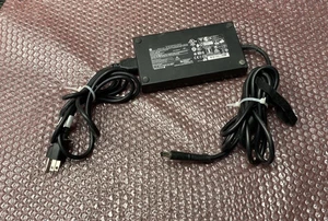 Original HP 200W Netzteil HSTNN-CA24 ( 19,5V 10,3A POWER ) 677764 / 693708 - Bild 1 von 2
