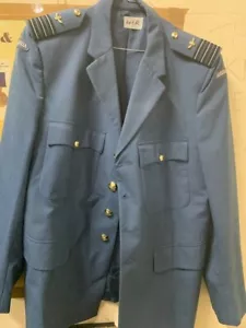 ROYAL AUSTRALIAN AIR FORCE GROUP CAPTAIN'S TUNIC. - Picture 1 of 1