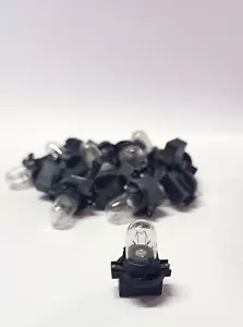 90-06 Ford Cluster Backlight Bulb and Socket LED Comp (Quantity 1) - Picture 1 of 3