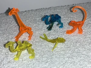 Lot Of Vintage Plastic Drink/Cocktail Hangers, Various Colors, Animals - Picture 1 of 4