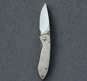 BUCK 326 Year 2010 Stainless Pocket Knife - Picture 1 of 15