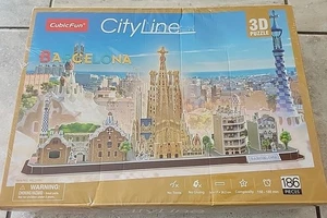 CubicFun 3D Puzzle BARCELONA CITY LINE 186 pieces Sealed, damaged box - Picture 1 of 8