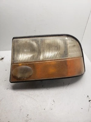 Driver Headlight GMC Canada Only Fits 98-05 BLAZER S10/JIMMY S15 1408926 - Image 1 of 4