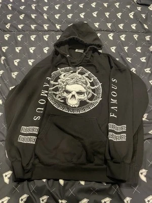  Sudadera con capucha Famous Stars And Straps Travis Barker Blink 182  Foto 1 de 3