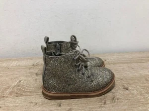 ZARA BABY GIRLS GREY LACE/ZIP UP GLITTER FLAT ANKLE BOOTS SHOES UK 4 EUR 20 AB86 - Picture 1 of 6