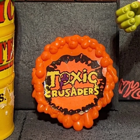 TOXIC CRUSADERS (Playmates, 1991) Vintage TOXIE Shield Accessory NO HANDLE Cover