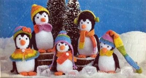 MARY MAXIM KNIT CUTE PENGUIN FAMILY KIT SIZES 4" TO 5.5" - Picture 1 of 3