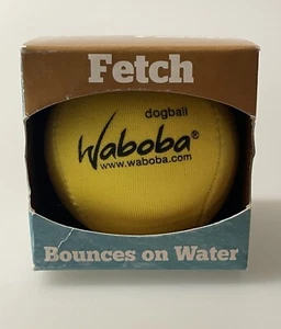 Waboba Fetch Hundeball, Apportierspielzeug / Springball für wasserliebende Hunde - Bild 1 von 6