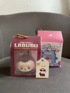 Original Labubu Pop Mart The Monsters Wacky Mart Series - Squishy Charm ONIGIRI - Bild 1 von 8
