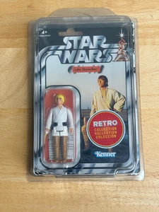 STAR WARS THE RETRO COLLECTION LUKE SKYWALKER FIGURE 3.75" FARMBOY + CASE - Picture 1 of 3