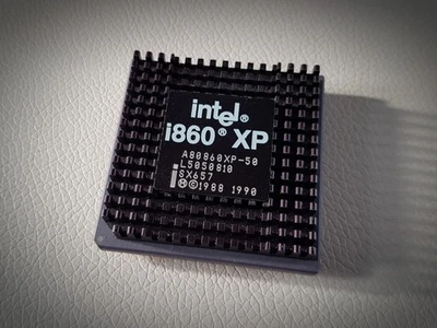 Intel i860 XP A80860XP-50 SX657 64-Bit RISC Sammler CPU ;- "Cray auf einem Chip" - Bild 1 von 4