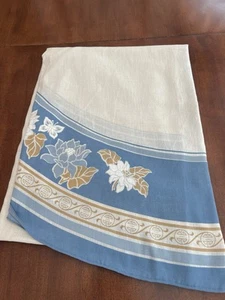 Lightweight Oval Tablecloth Asian artwork Lotus blossoms & Butterflies 60“ X 82” - Picture 1 of 14