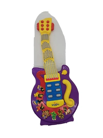The Wiggles WIGGLY GIGGLY DANCING GUITAR Spin Master ELECTRONIC MUSICAL TOY 2004 Cover