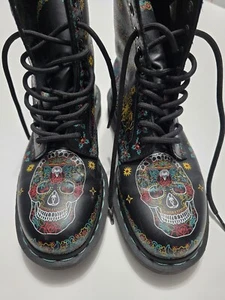 Botas Dr Martens 1460 Calavera 'Día de Muertos' EE. UU. 6M - Imagen 1 de 22