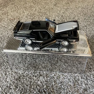Testors Diecast Model 1/24 1971 Ford Mustang Mach 1. With Display Cube - Picture 1 of 10