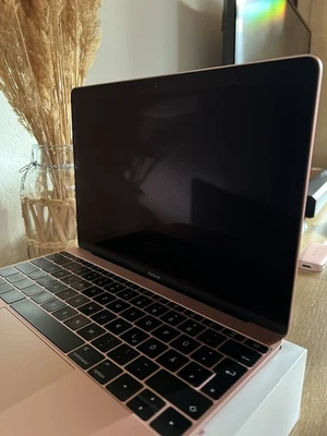 Apple MacBook 12" A1534 2016, 1,1 GHz, Rosegold, 256 GB SSD, 8 GB RAM  - Bild 1 von 4