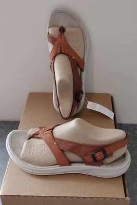 NUEVAS Sandalias Deportivas Merrell Momentum Buzz Cuero Cáscara de Nuez J006690 Para Mujer Talla 8 Foto 1 de 2