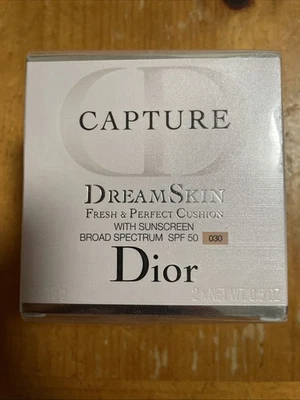Dior Capture DreamSkin Fresh & Perfect Cushion with Sunscreen SPF50 -030- NEW - Image 1 of 4