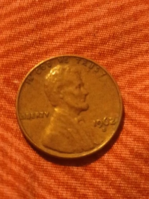 1962D - Image 1 of 2