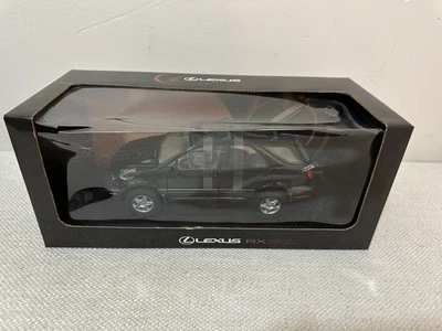 AutoArt 1/18 Dealer Edition Lexus RX 300 First Generation Ux10 10th Anniversary - Image 1 of 4