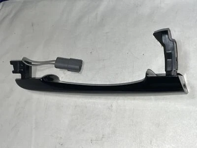 2008-2014 CADILLAC CTS PASSENGER OUTSIDE DOOR HANDLE PRIMERED NEW GM # 20869089 - Image 1 of 4