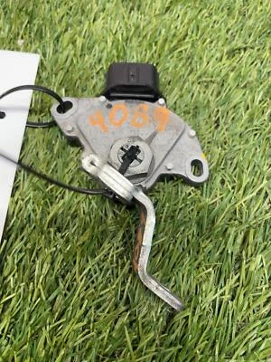 ✅ 2019 TOYOTA COROLLA NEUTRAL SAFETY SWITCH PN: 84540-52070 OEM - Image 1 of 3