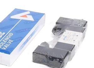 1pcs AirTAC 4V22006A  Solenoid Valve 4V220-06A    AC220V - Picture 1 of 1