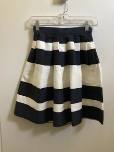 Women NWOT "Bonpoint" navy/white pleated skirt. Size Size XS - Picture 1 of 2