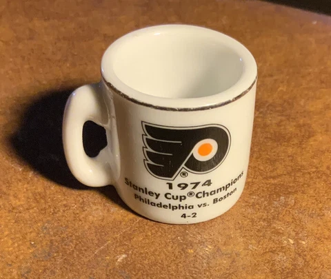 1974 PHILADELPHIA FLYERS CERAMIC MINI MUG NHL 1.25" TALL STANLEY CUP CHAMPIONS Cover