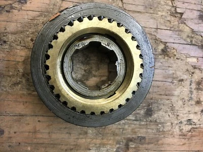 Conjunto de sincronizador para Jeep Willys M38 M38A1 CJ 2,3,5 T-90 G-740 G-758 NUEVO DE STOCK Foto 1 de 4