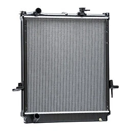 Radiators For 1999~2004 Chevy GMC W3500 4500 5500/Isuzu NPR NQR 4.8/5.7/6.0/7.8 Foto 1 de 4